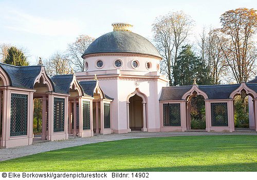 Der Moscheegarten  im Schwetzinger Schlossgarten
